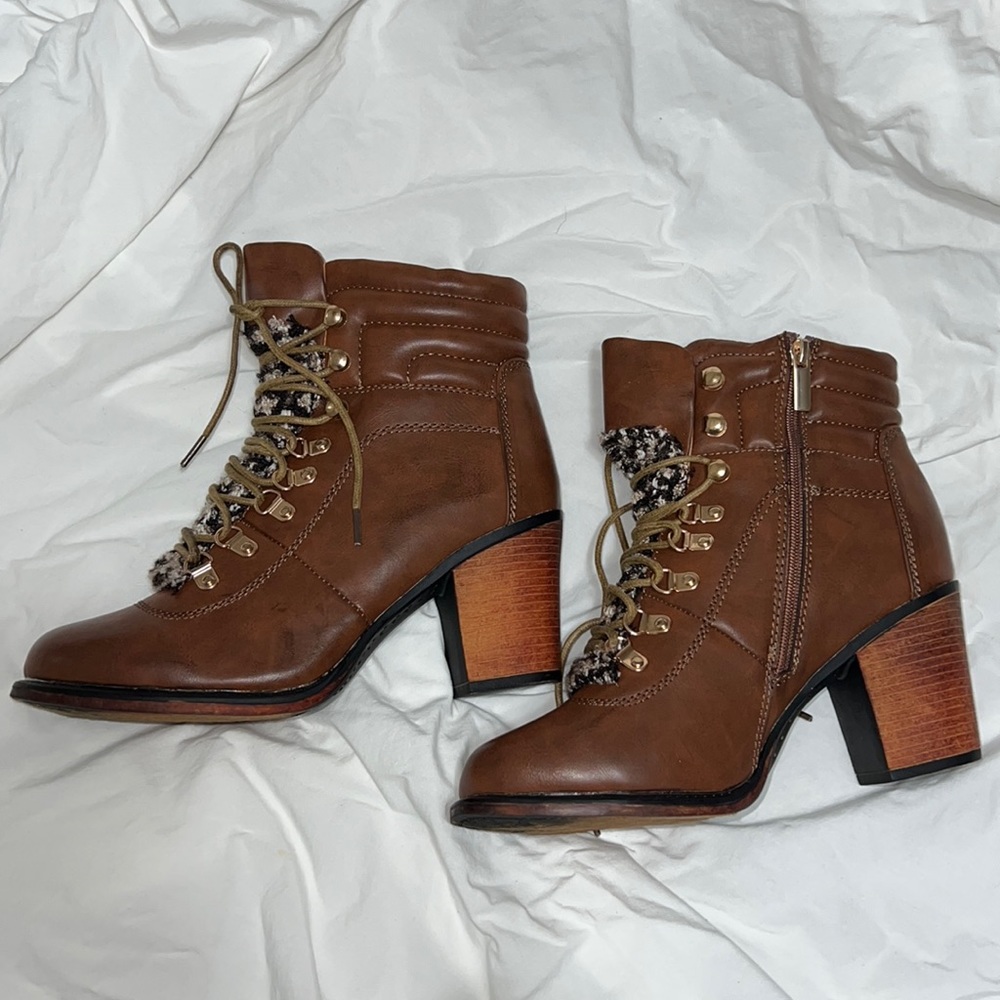 Brand new and never worn! Maurice’s heeled boots.